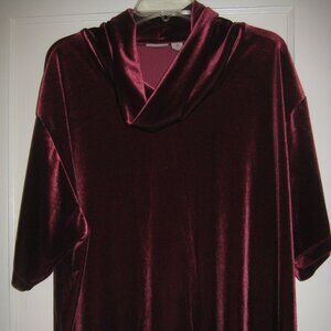 CHICO'S LADYS SIZE 3 CRANBERRY RED VELOUR SHORT SLEEVED COWL NECK TOP